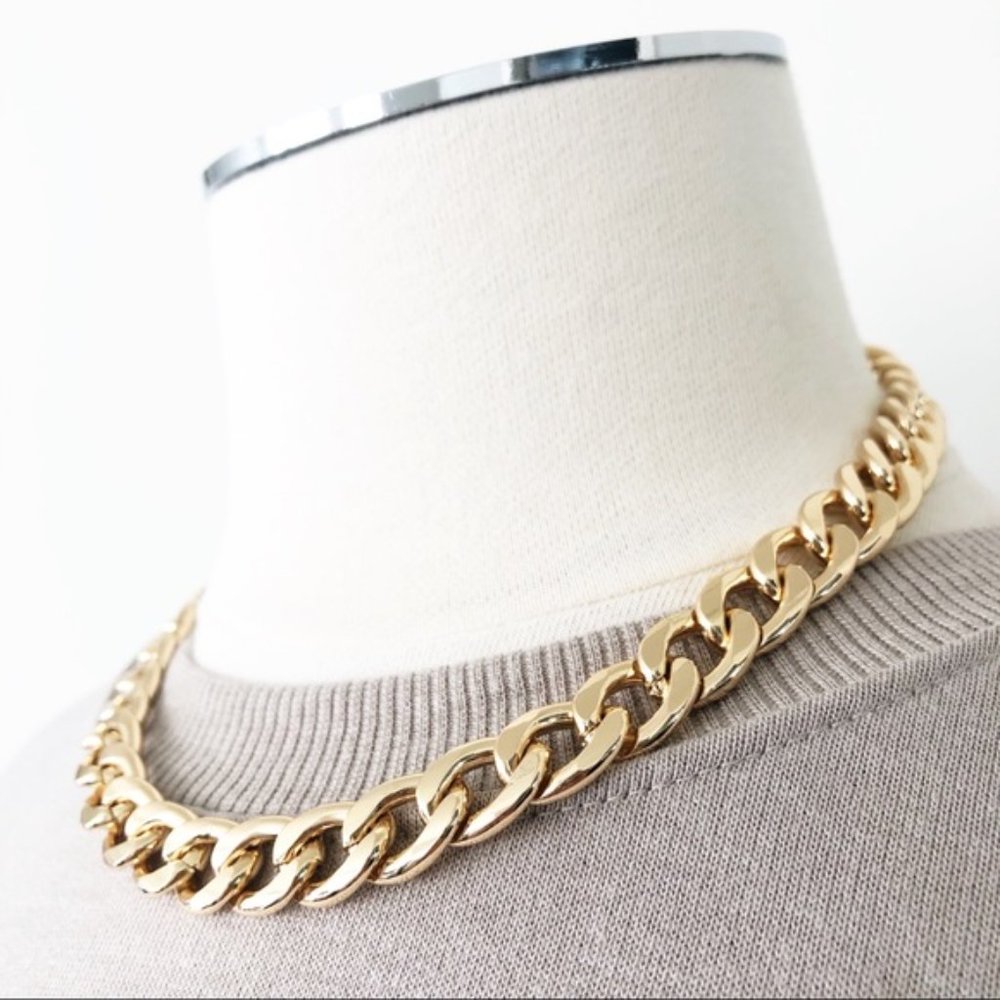 New HOUSE OF HARLOW 1960 Gold Chunky Chain Necklace 18”